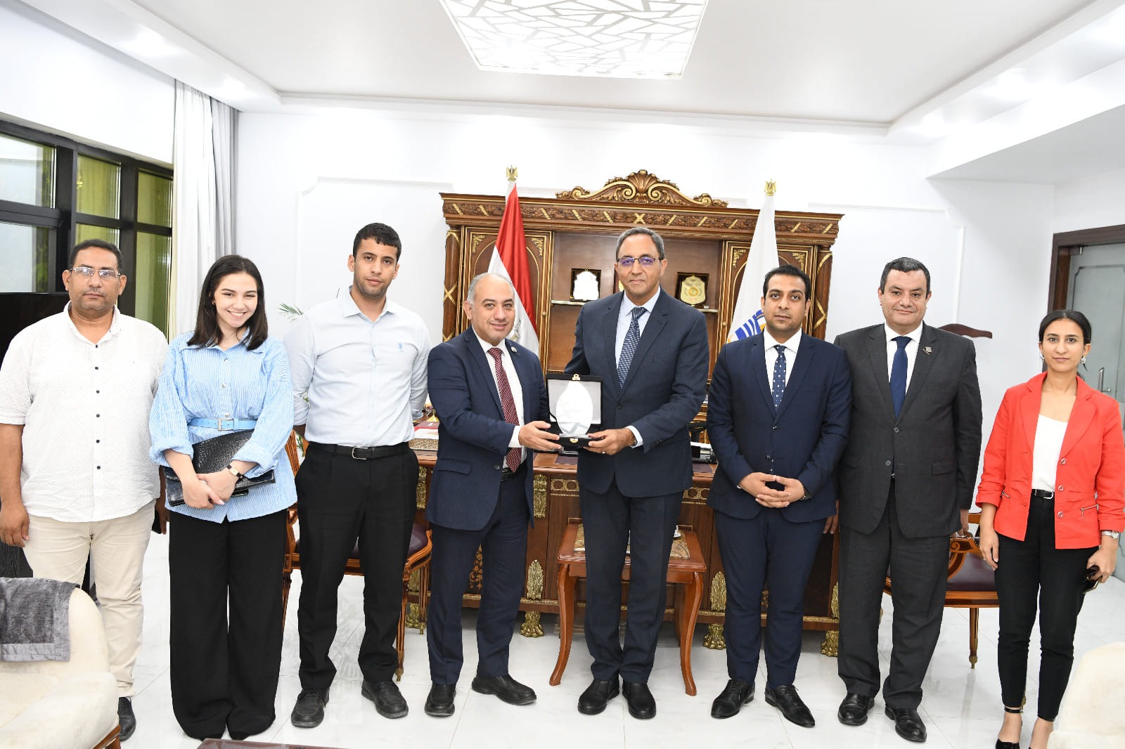 Qena Governor and Enroot Development Discuss Plans for Economic Cooperation and Sustainable Growth